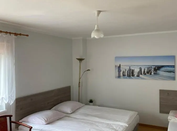 Penzion Pod Borowikiem Grzybowo (West Pomeranian)